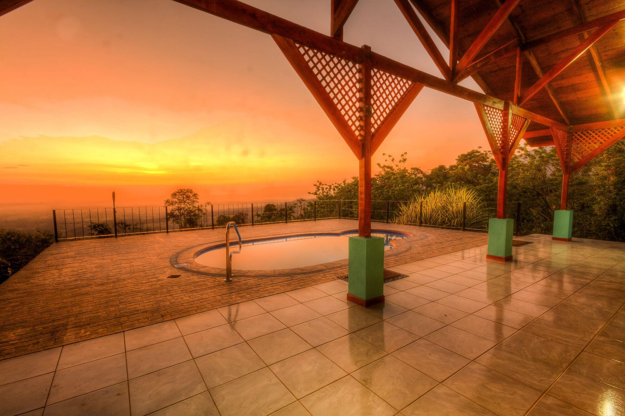 Arenal Waterfall Lodge Exterior photo