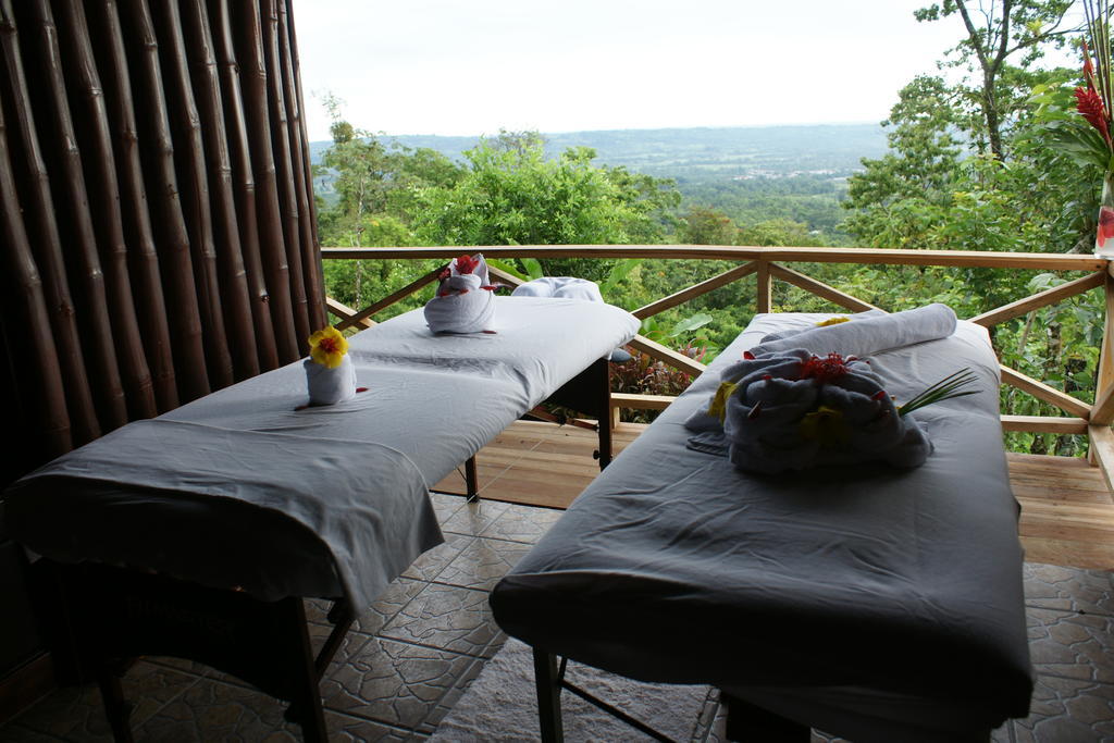 Arenal Waterfall Lodge Exterior photo