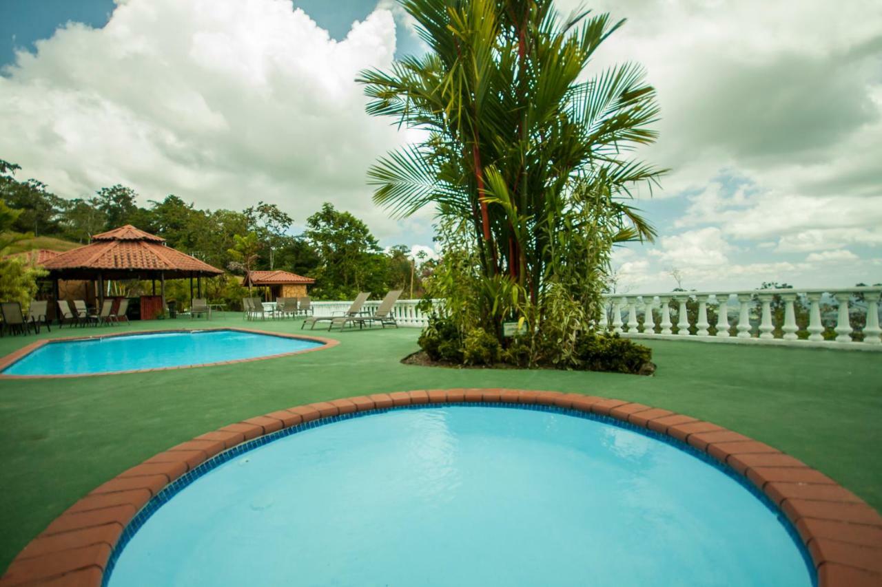 Arenal Waterfall Lodge Exterior photo